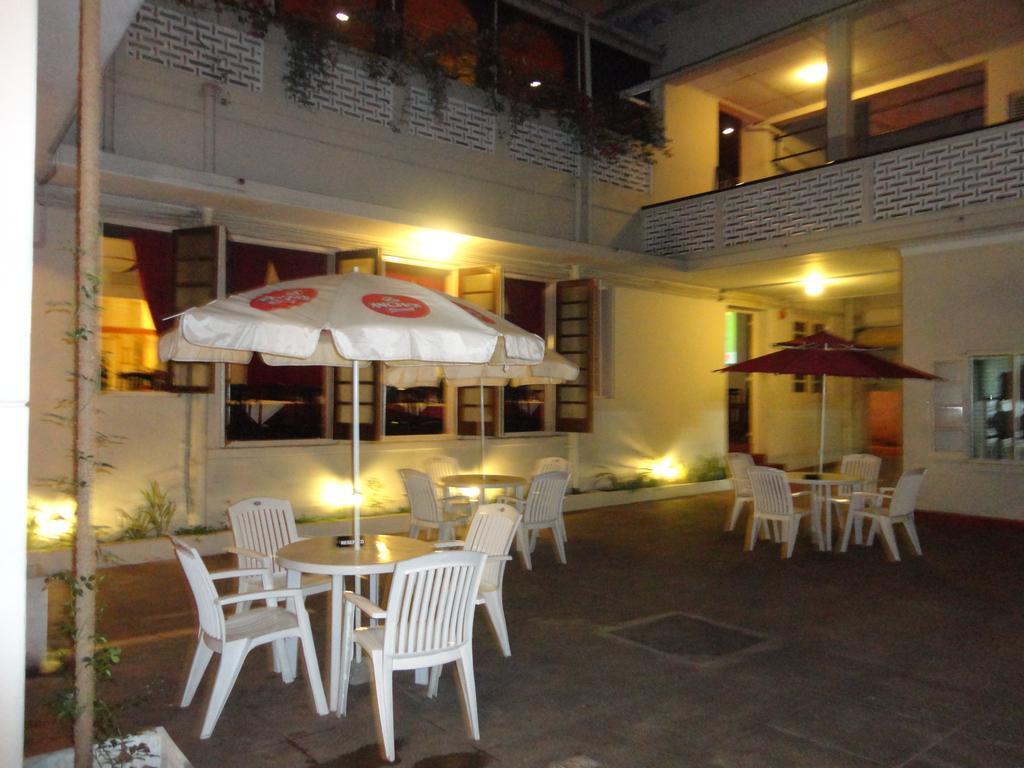 Shalimar Hotel Коломбо Экстерьер фото